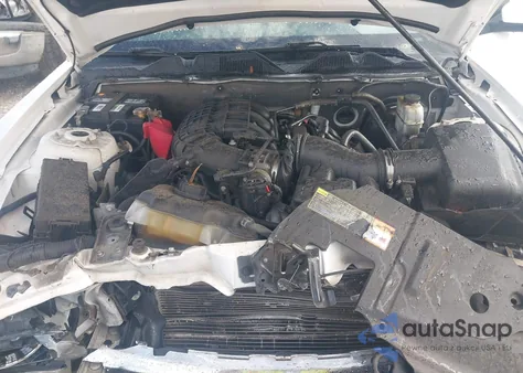 2013 Ford Mustang V6 Premium from USA, damaged, VIN 1ZVBP8AM8D5245350